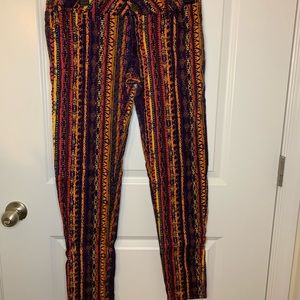 Celebrity Pink Aztec Junior’s Pants